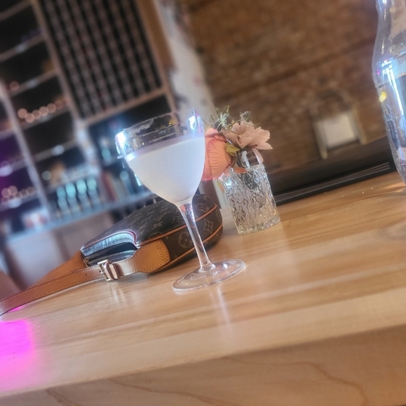 💋💌💝👠 Meet your TOP SELLER Posher, Suze Rene' 💋💌💝👠💄 SHOP NOW! BUNDLE - Picture 13 of 15